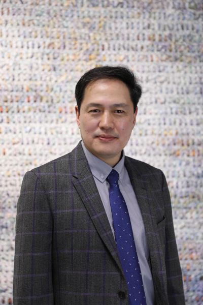 Фото спикера: Пак Чжун Гон